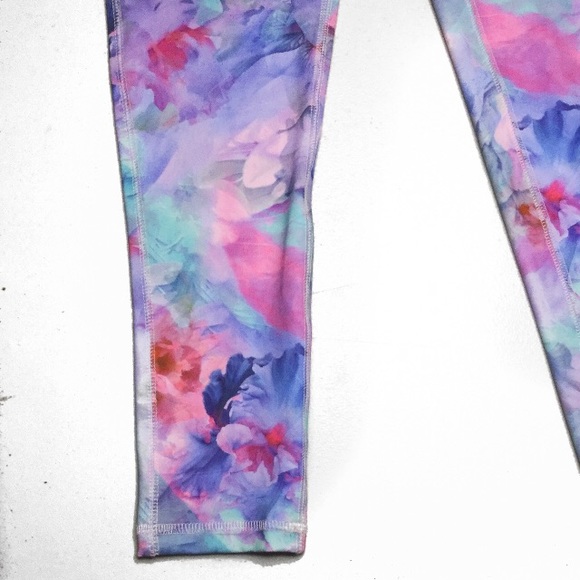 Floral Leggings - Picture 3 of 3